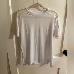 Athleta Women’s white workout top